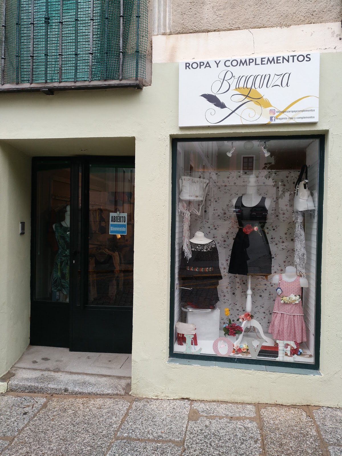 Braganza Ropa Y Complementos