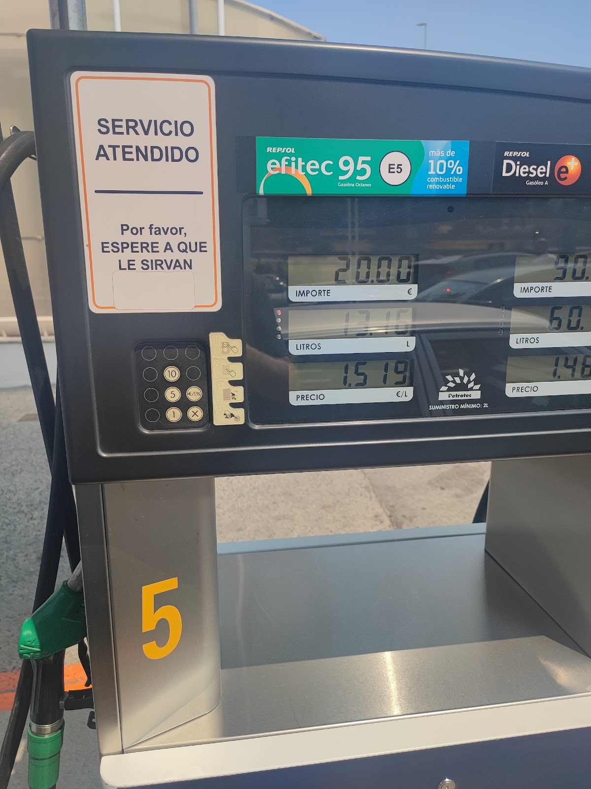 Estación de Servicio Repsol