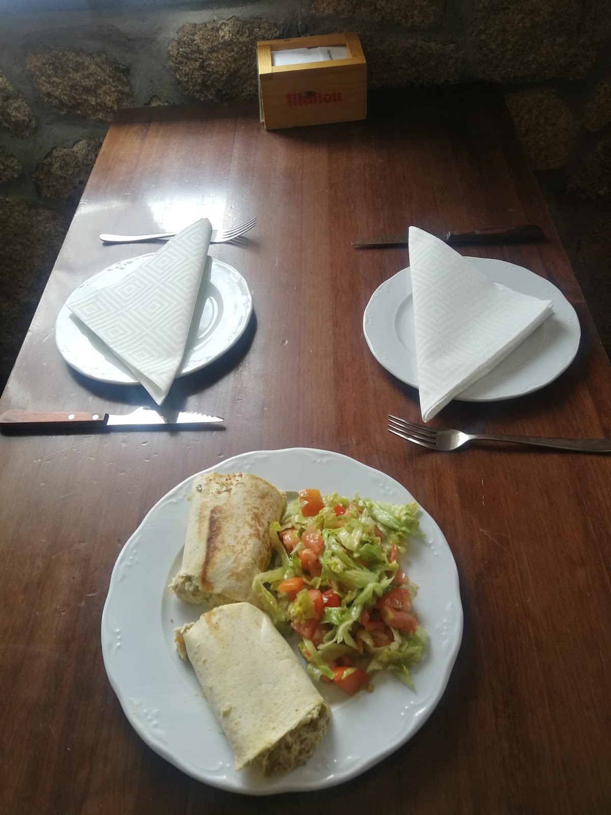 Bar-restaurante Los Pintos.