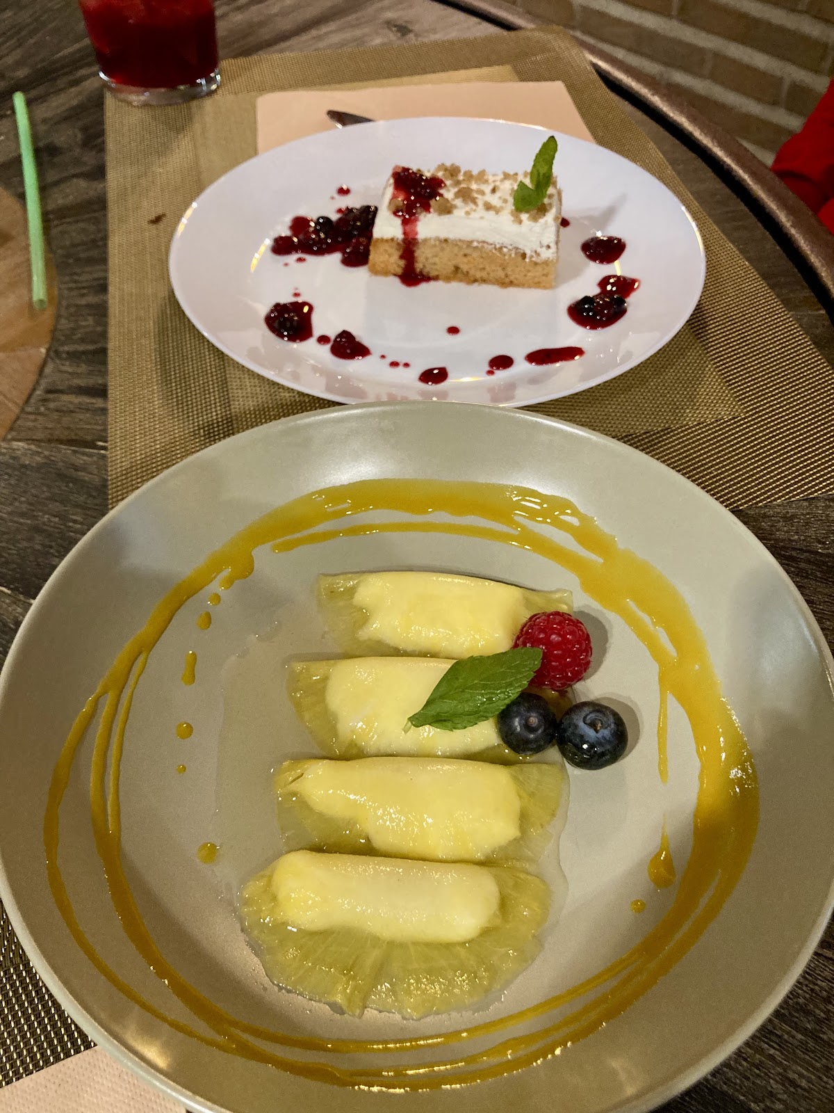 LR Gastrobar