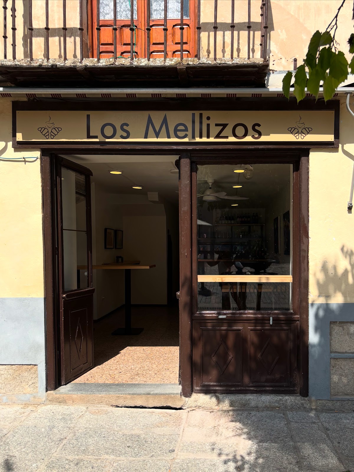 Los Mellizos