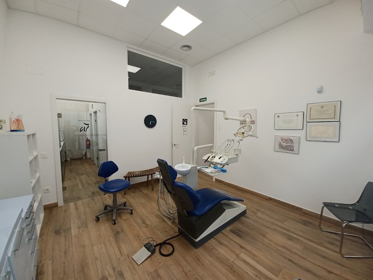 Clinica Dental Sonrisas Cristina Valverde