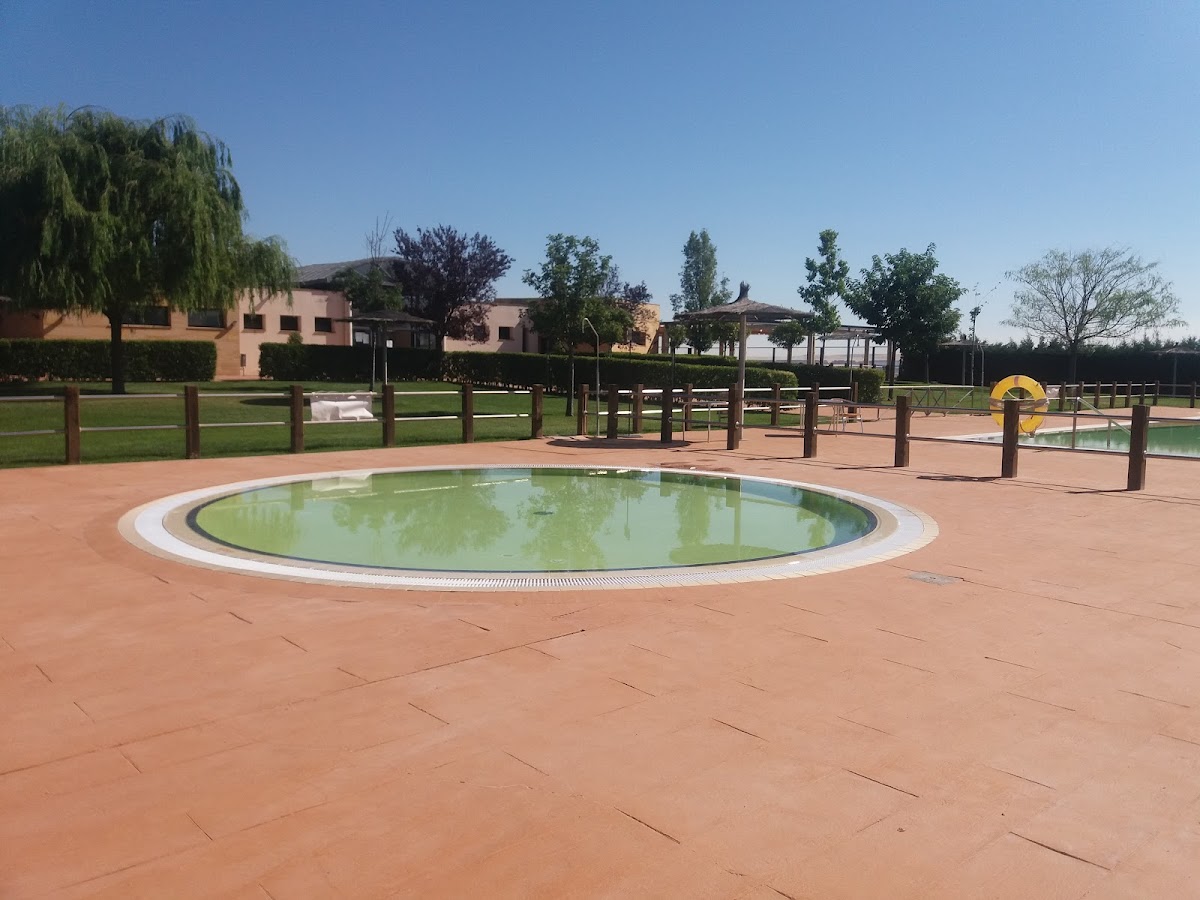 Piscinas Municipales de Valverde del Majano