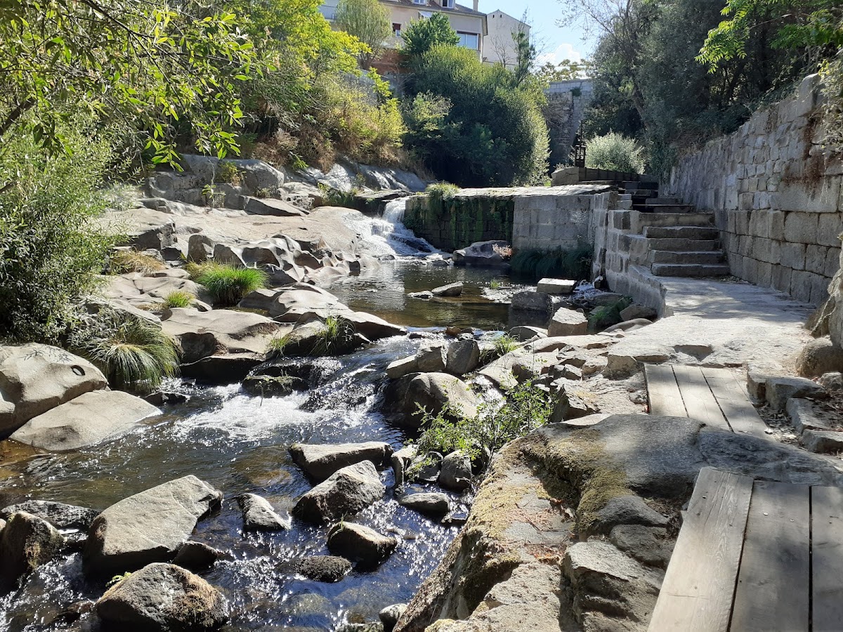 Paseo rio de Segovia
