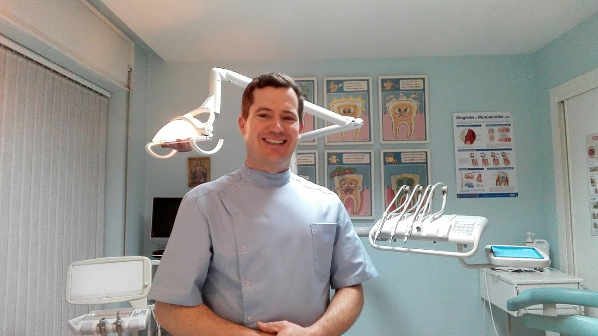 Clínica de Especialidades Dentales