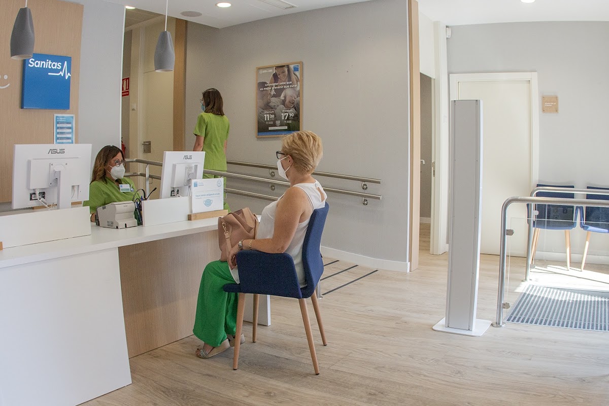 Clínica Dental Milenium Segovia - Sanitas