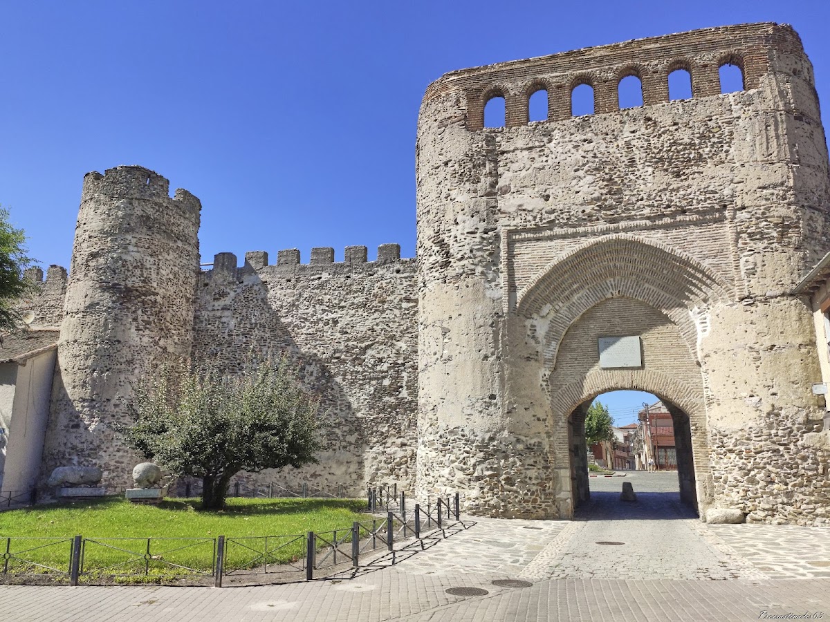 Puerta de la Villa